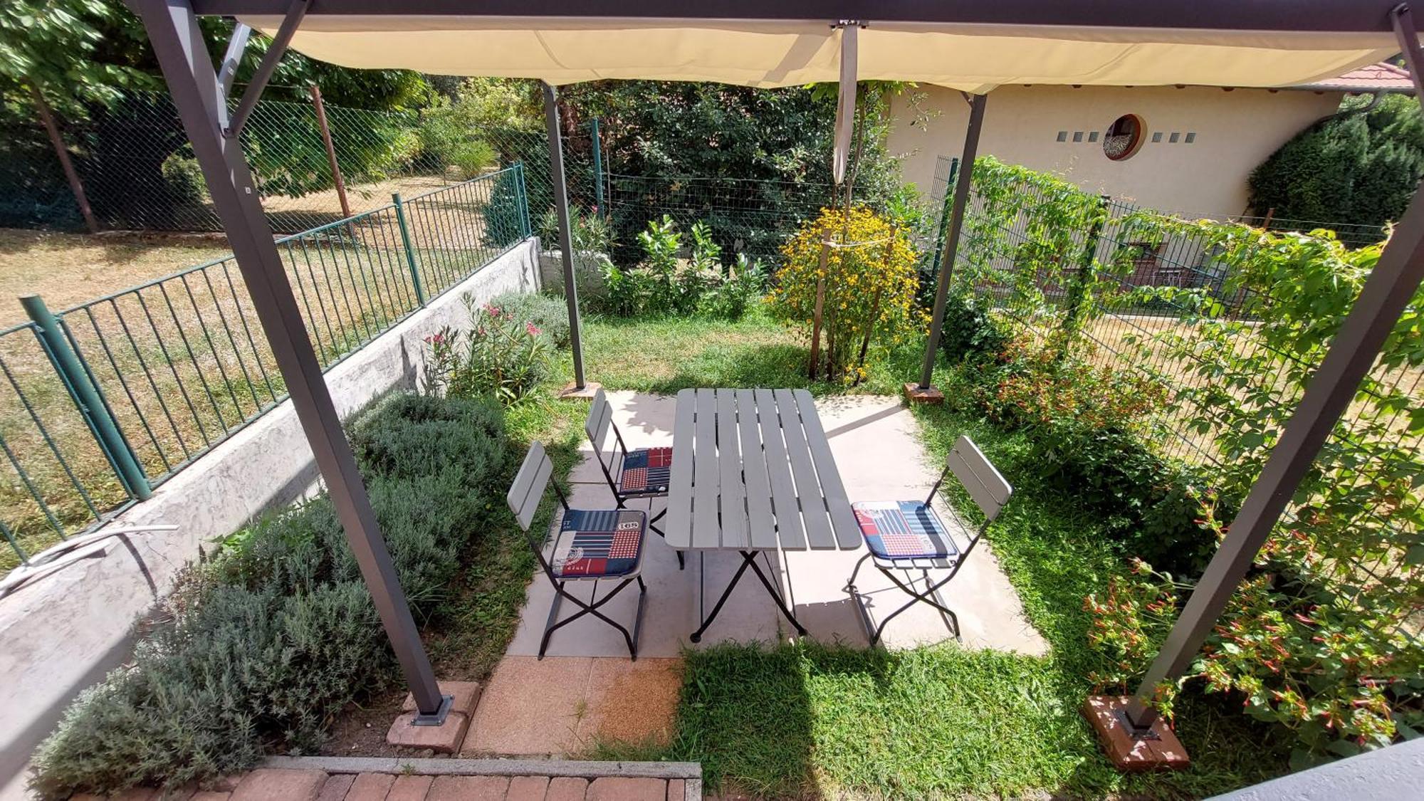 Miniszilva Apartman Balatonalmádi Zewnętrze zdjęcie